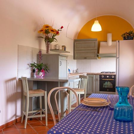 민투르노 Torre Caetana B&B 외부 사진