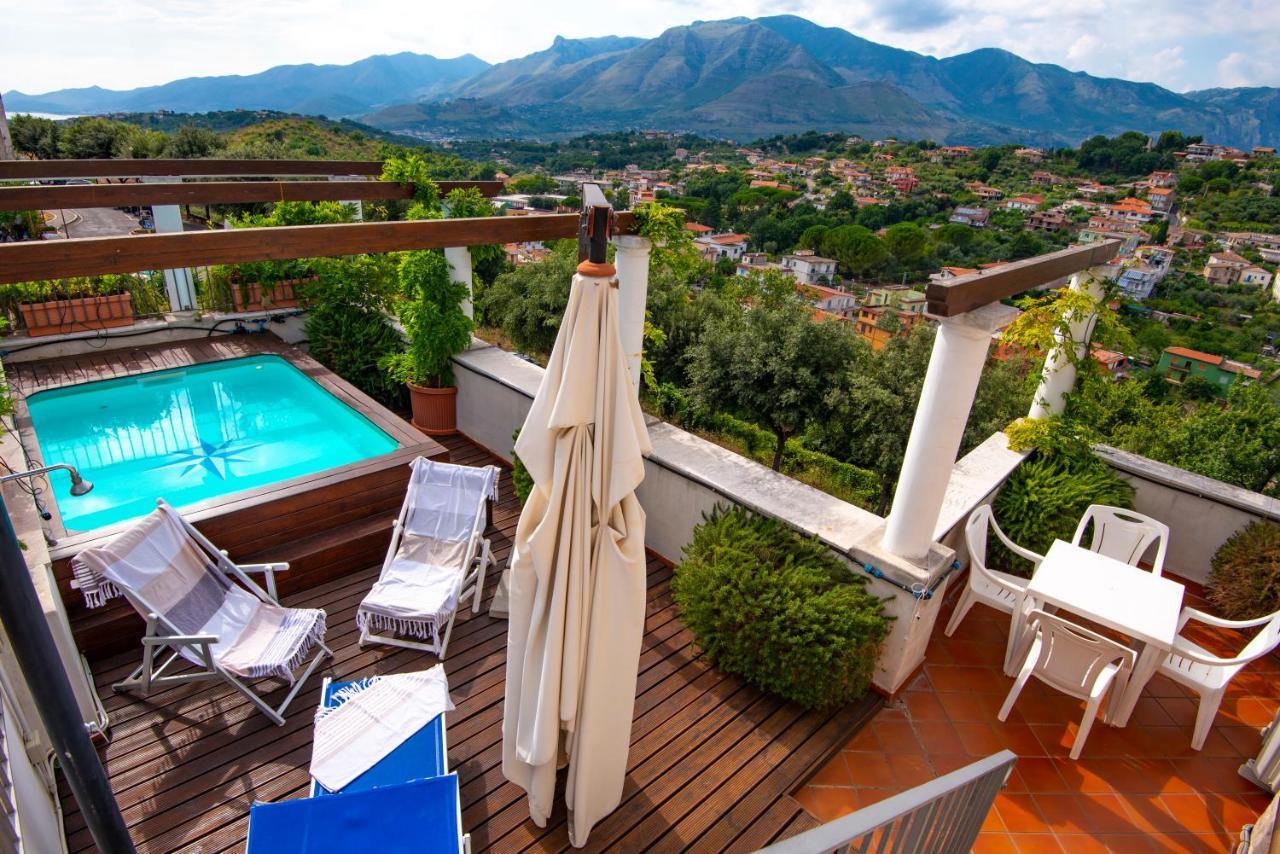 민투르노 Torre Caetana B&B 외부 사진