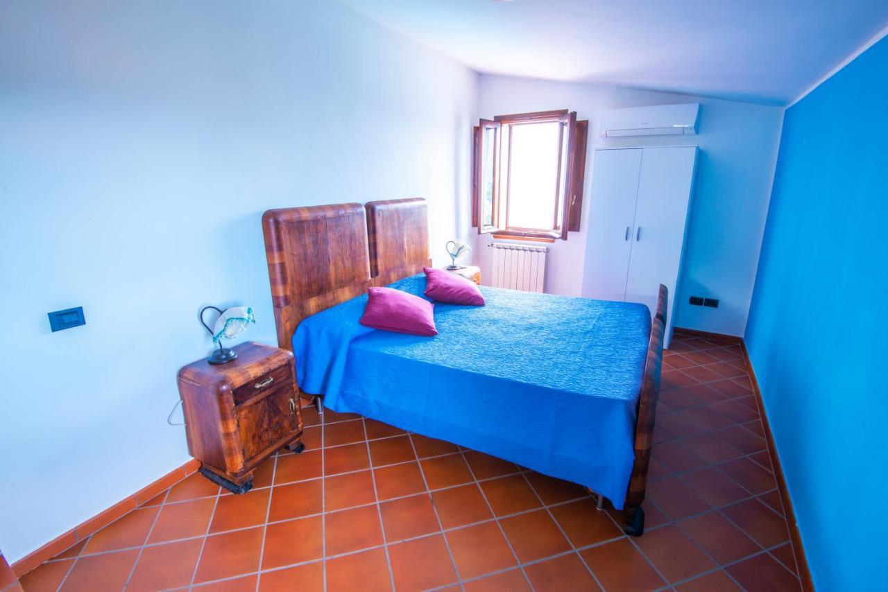 민투르노 Torre Caetana B&B 외부 사진
